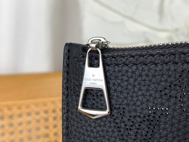 Dragons Bags ln Luxury Bag --61660