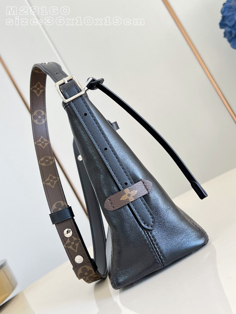 Dragons Bags ln Luxury Bag --96105