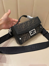 new-elite-designer-bags-nm7709