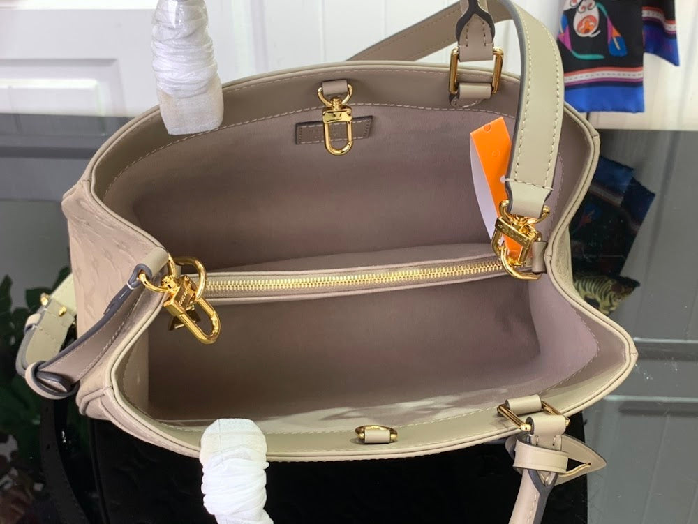 Dragons Bags ln Luxury Bag --96749