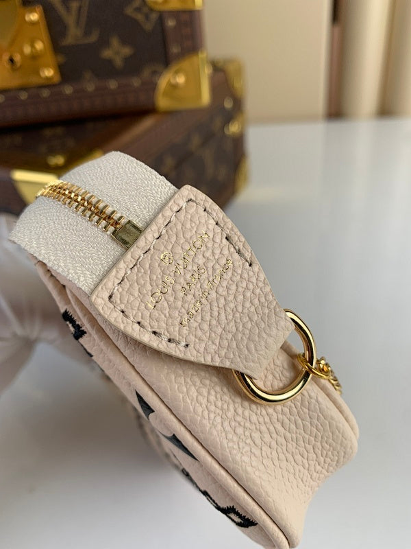 Dragons Bags ln Luxury Bag --60740