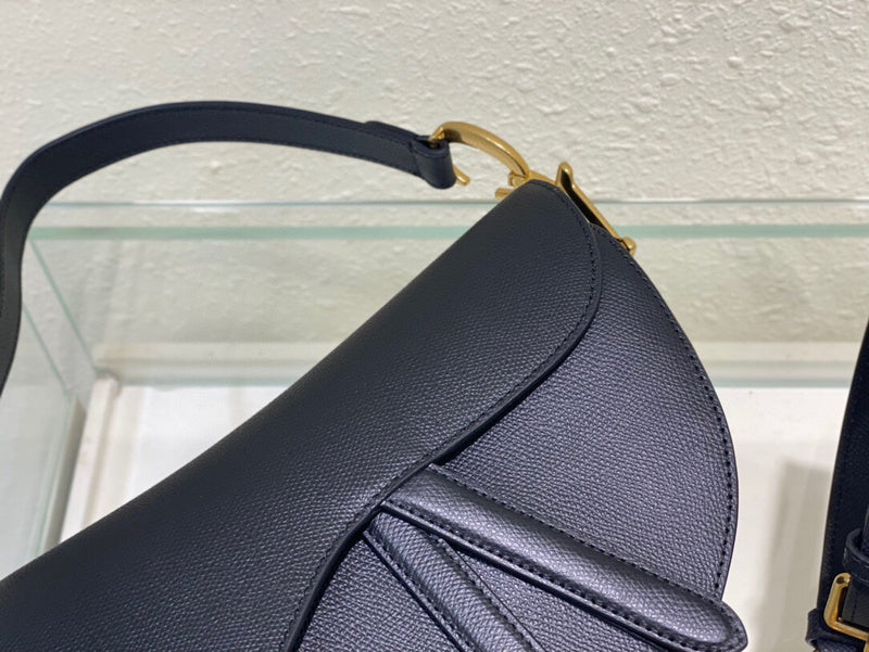 Dragons Bags Detail