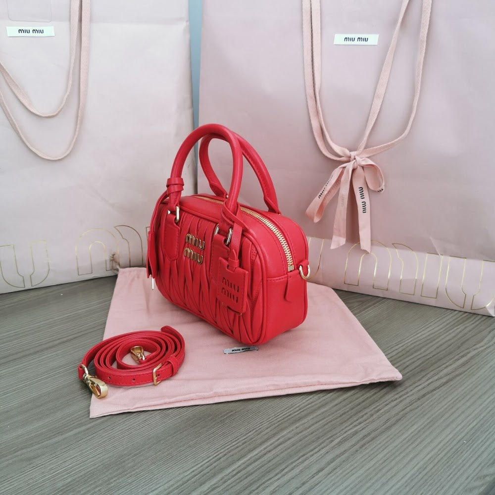 Dragons Bags Miun Miun Luxury Bag --122696