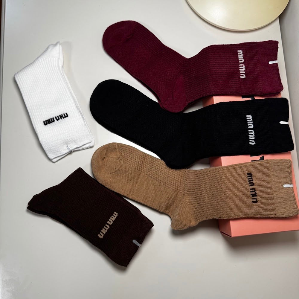 Dragons Bags Premium Luxury Socks --98418