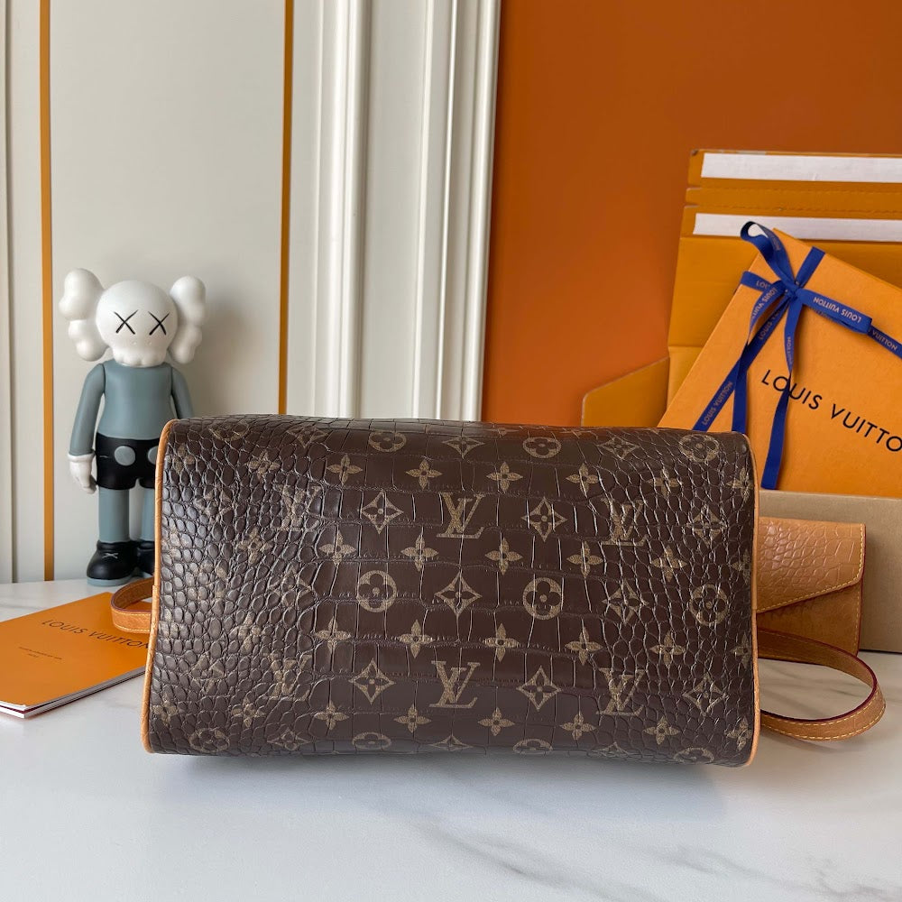 Dragons Bags ln Luxury Bag --77797