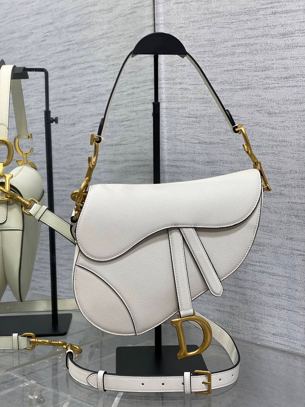 Dragons BagsDiorn Luxury Bag --114995
