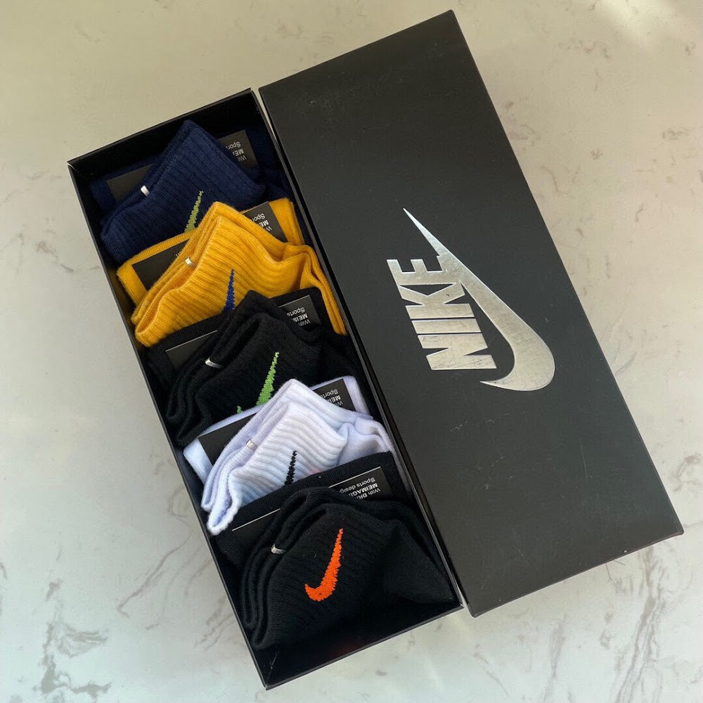 Dragons Bags Premium Luxury Socks --98255