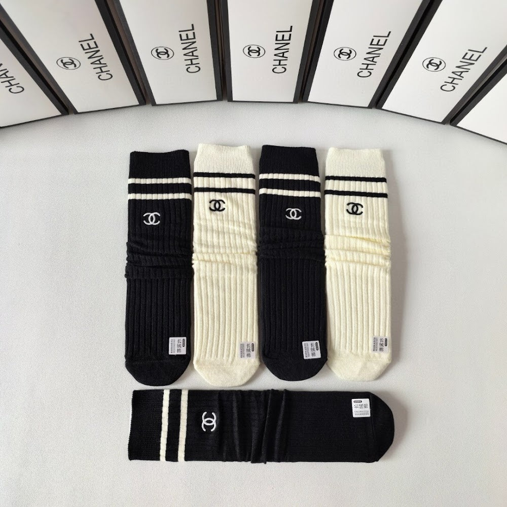 Dragons Bags Premium Luxury Socks --98008