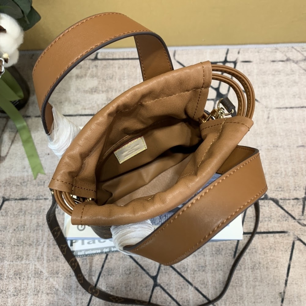 Dragons Bags ln Luxury Bag --59218