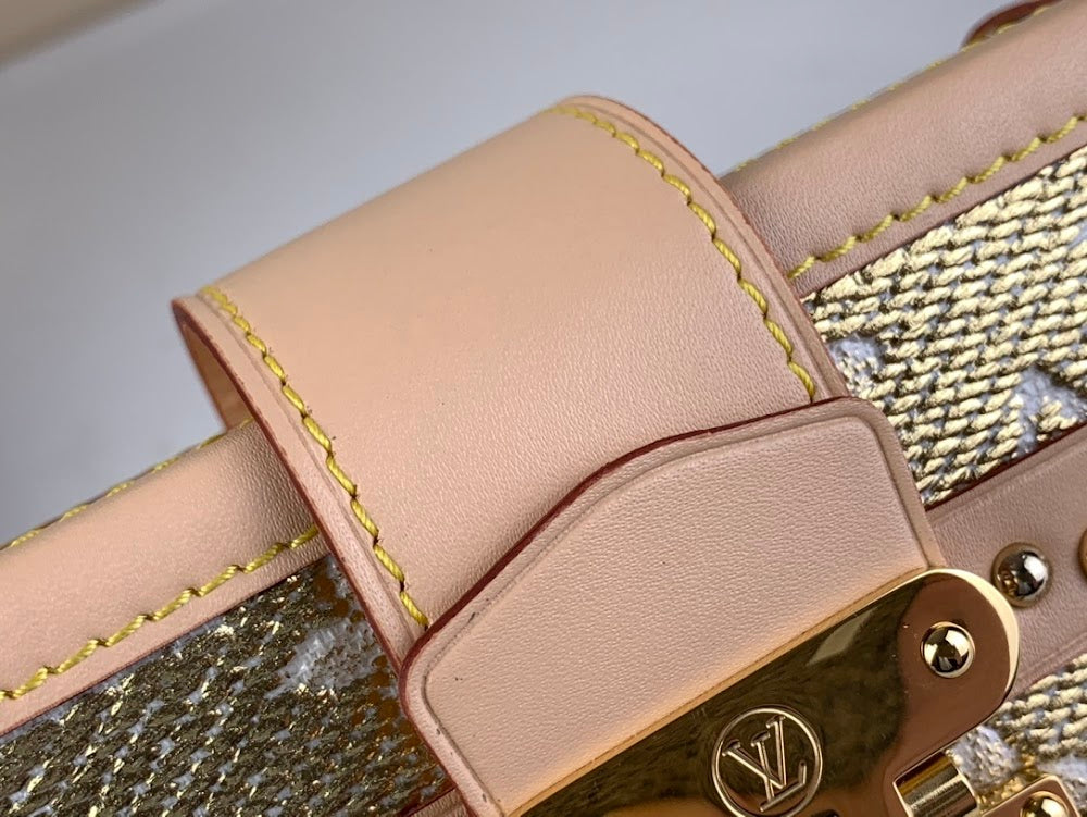 Dragons Bags ln Luxury Bag --61790