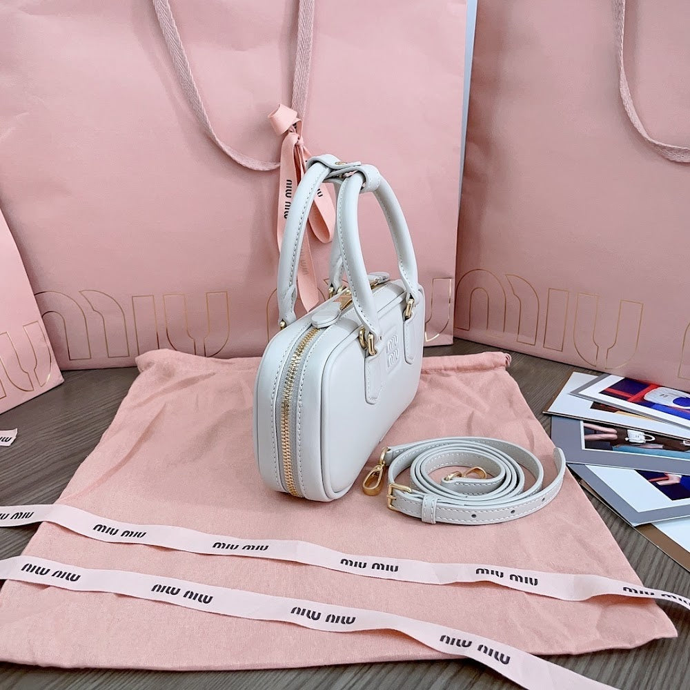 Dragons Bags Miun Miun Luxury Bag --122856