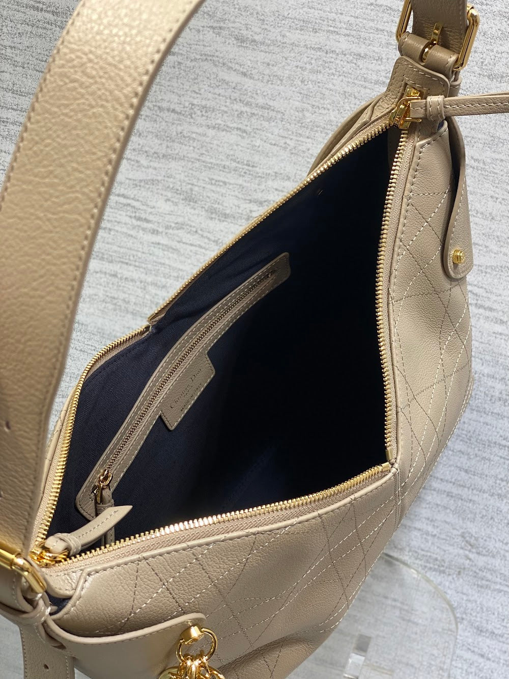 Dragons BagsDiorn Luxury Bag --116080