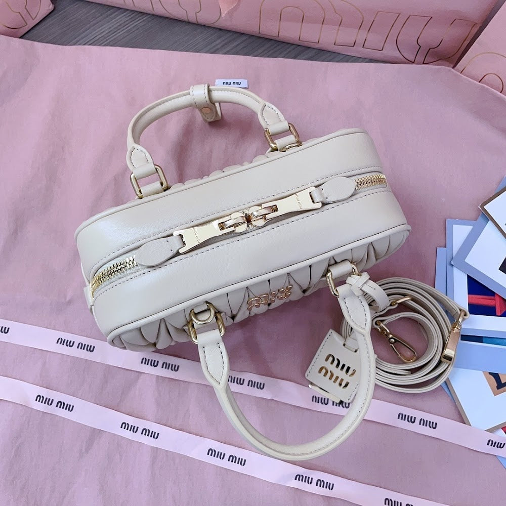 Dragons Bags Miun Miun Luxury Bag --122230