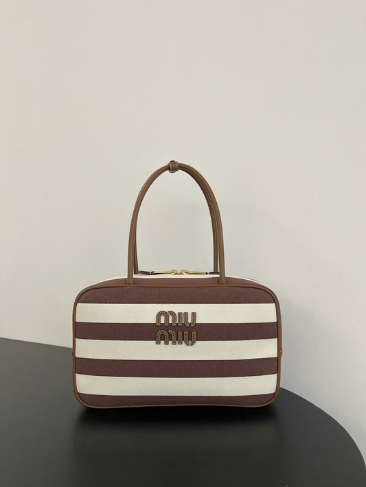 Dragons Bags Miun Miun Luxury Bag --123343