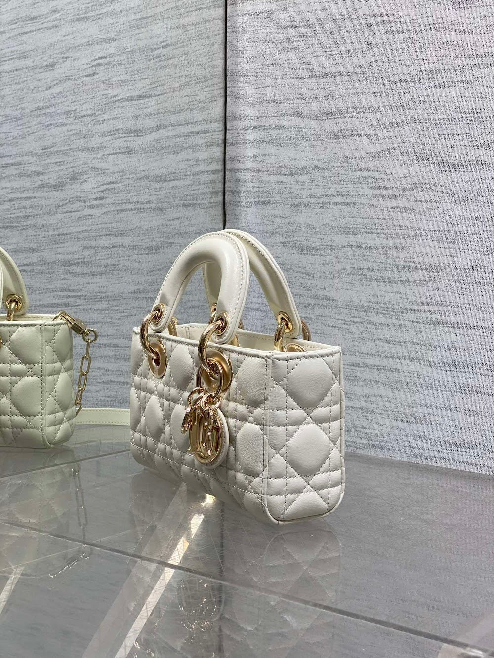 Dragons BagsDiorn Luxury Bag --115648