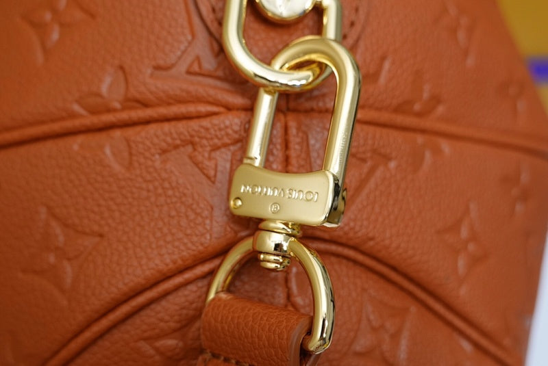 Dragons Bags ln Luxury Bag --56465