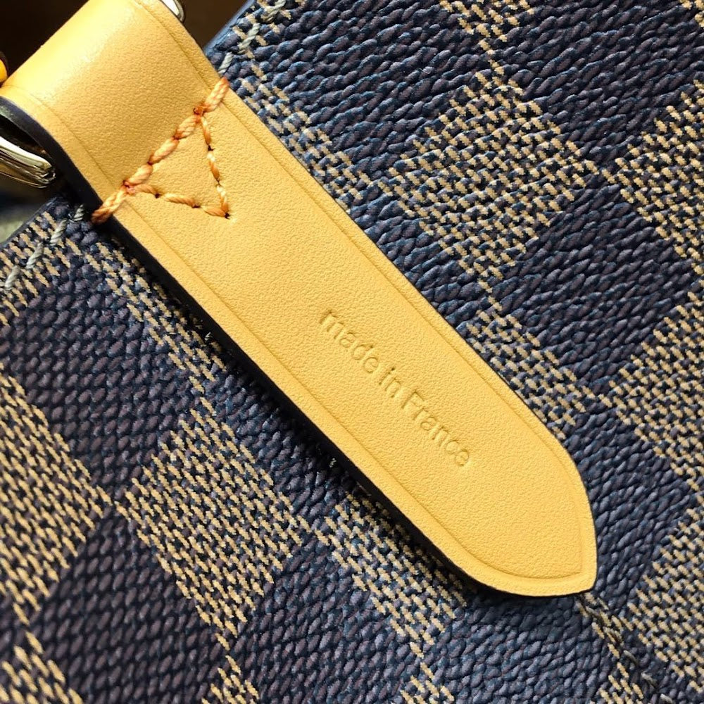 Dragons Bags ln Luxury Bag --96809