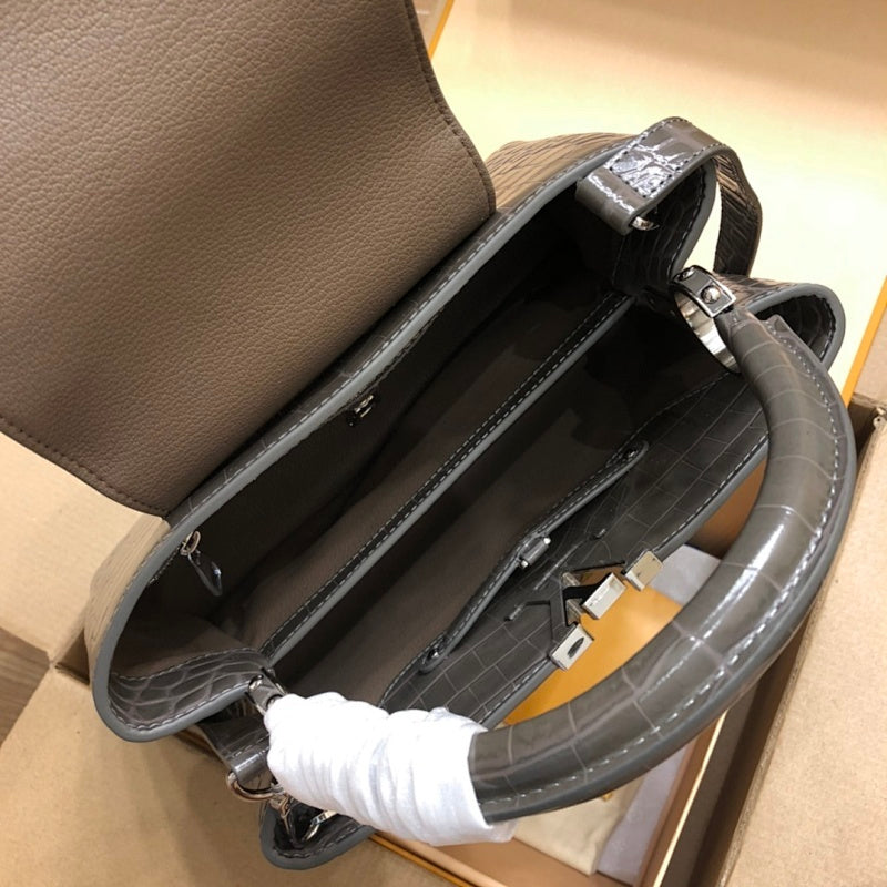 Dragons Bags ln Luxury Bag --67351