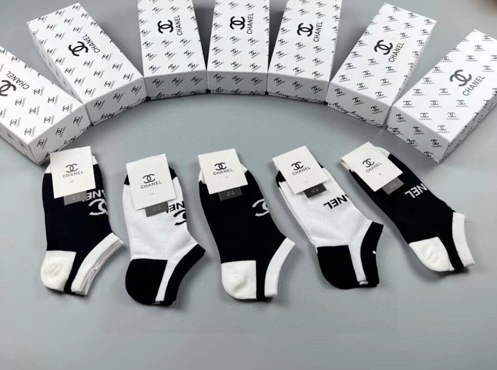 Dragons Bags Premium Luxury Socks --98622