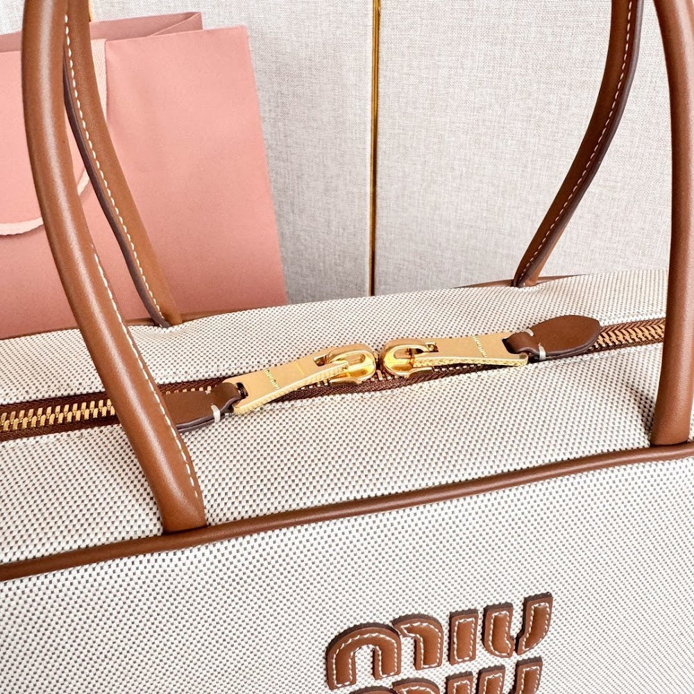 Dragons Bags Miun Miun Luxury Bag --123573
