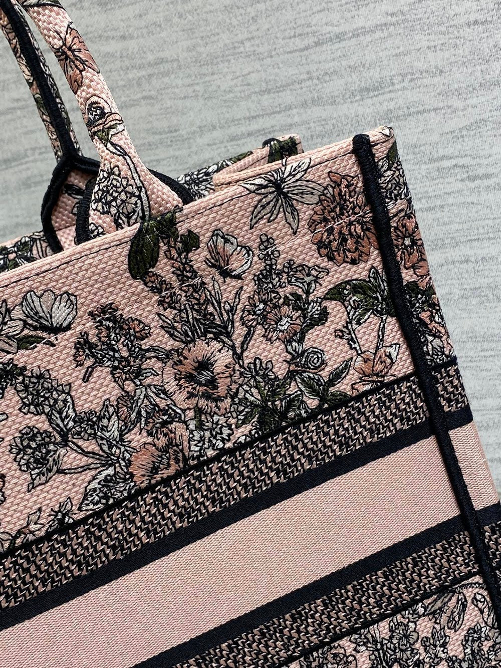 new-luxury-designer-bags-nm16861
