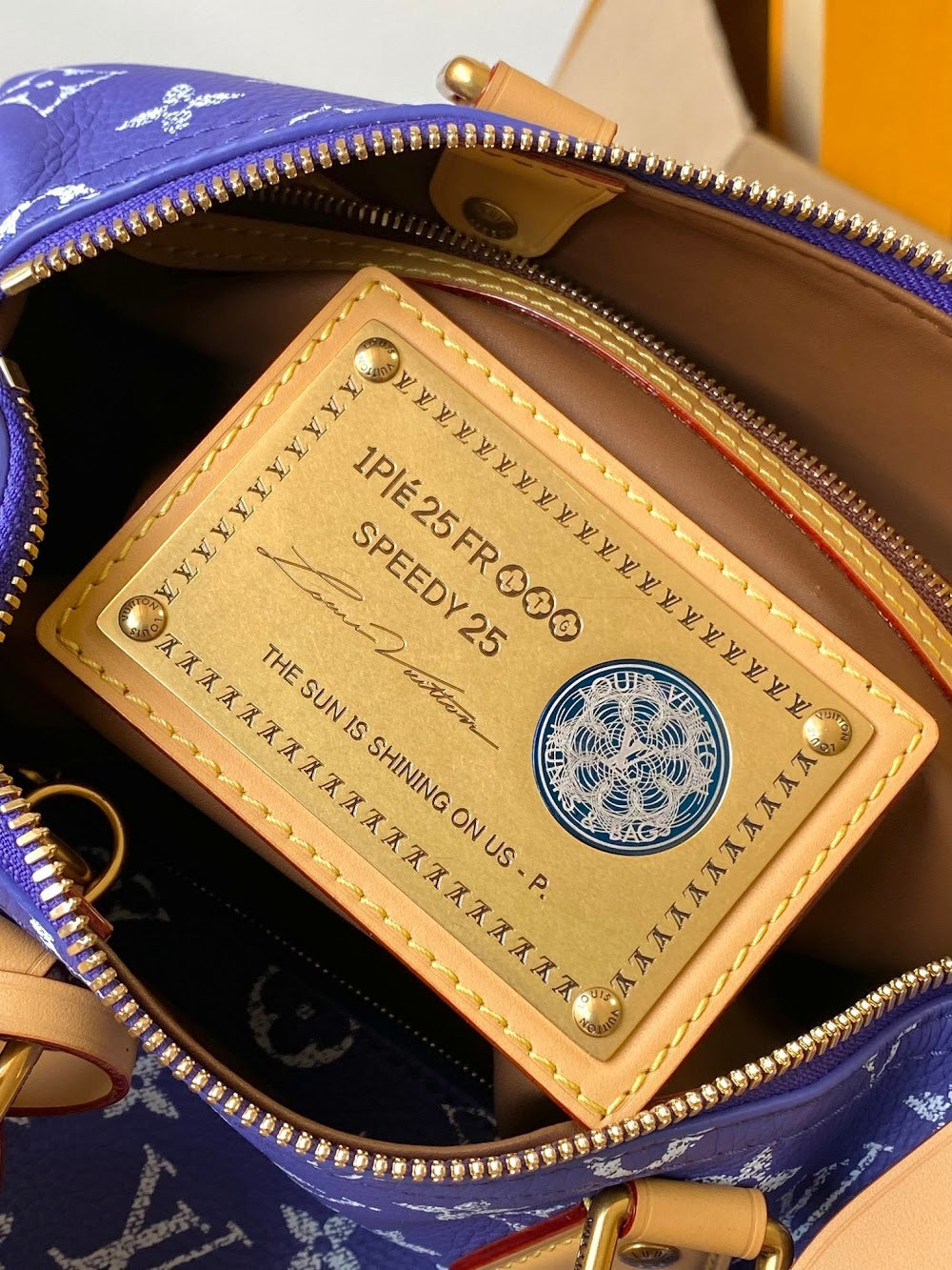 Dragons Bags ln Luxury Bag --97196