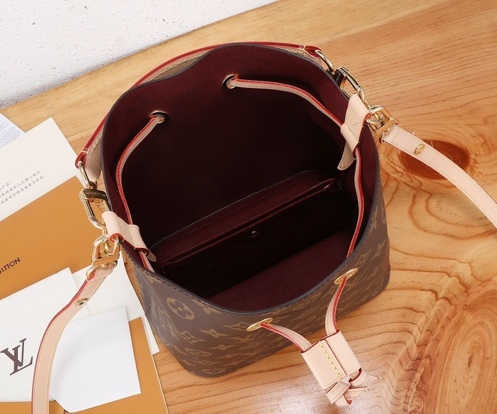 Dragons Bags ln Luxury Bag --81525