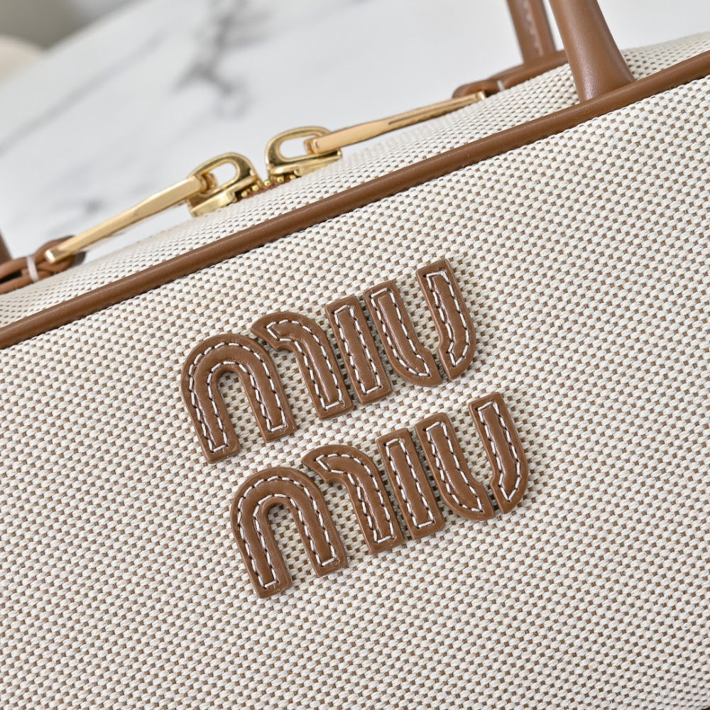 Dragons Bags Miun Miun Luxury Bag --123554