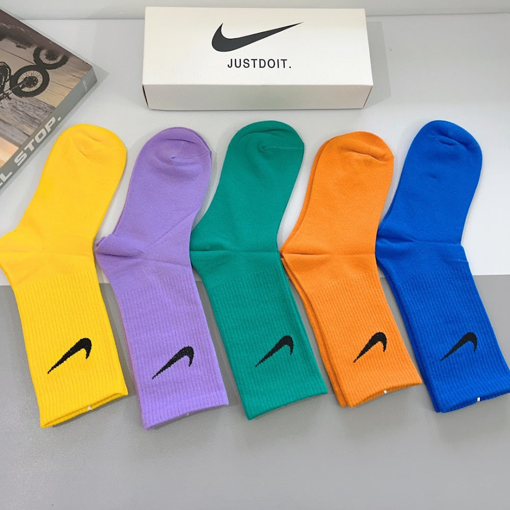 Dragons Bags Premium Luxury Socks --98099