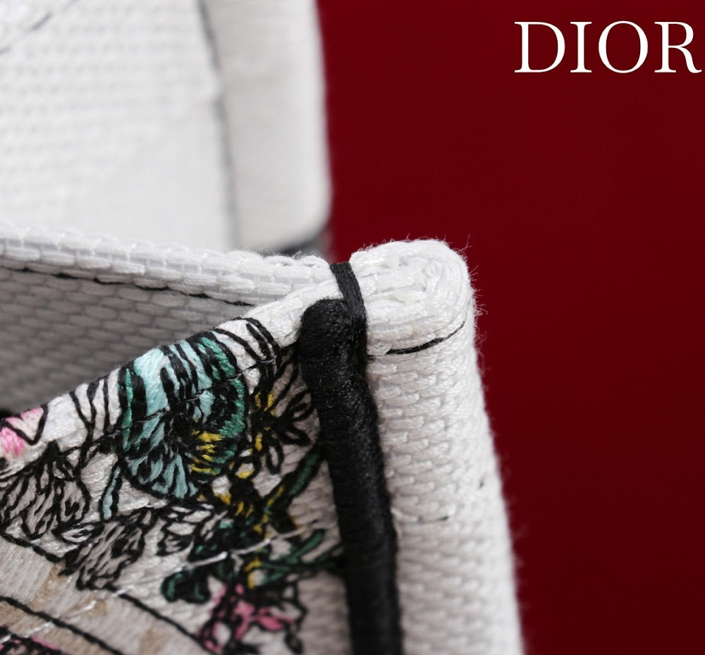 Dragons BagsDiorn Luxury Bag --116161