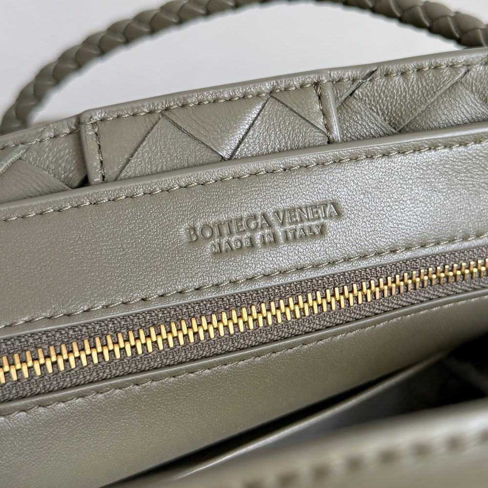 new-luxury-designer-bags-nm10644