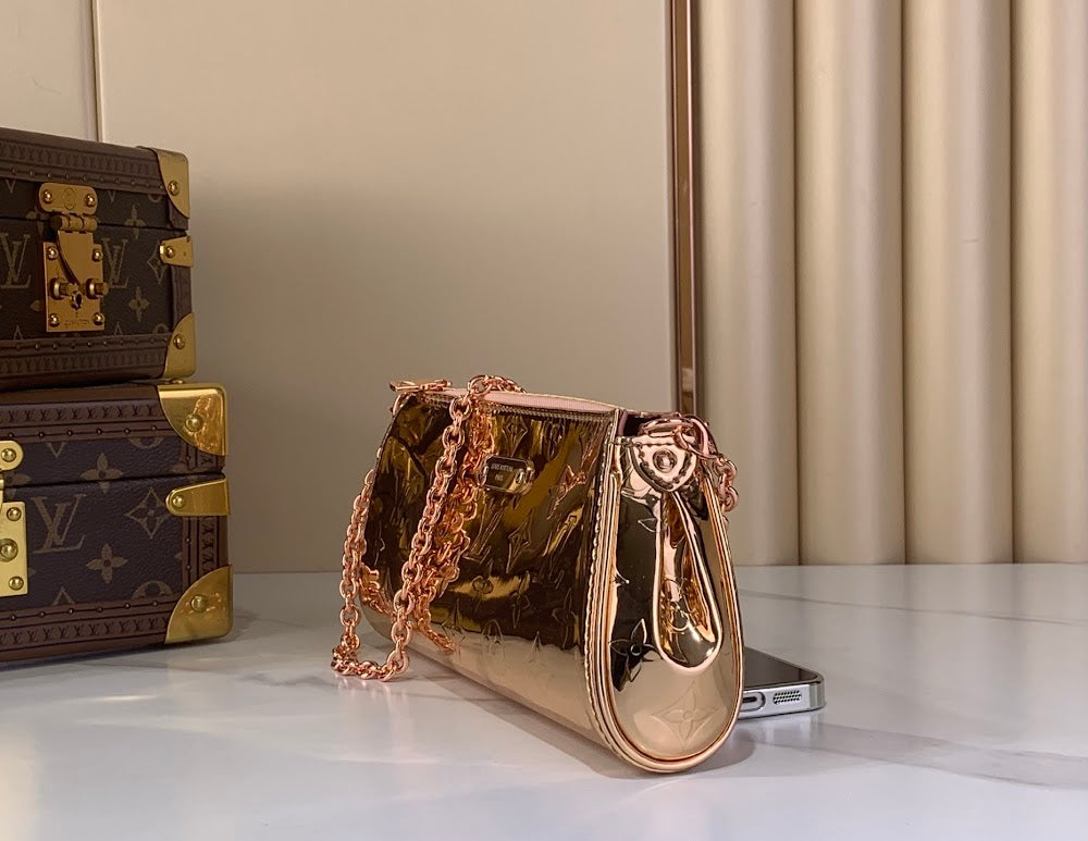Dragons Bags ln Luxury Bag --96674