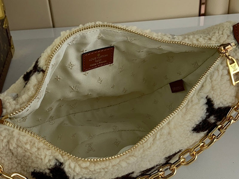 Dragons Bags ln Luxury Bag --68715