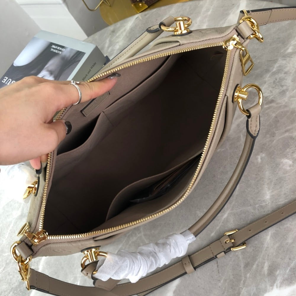 Dragons Bags ln Luxury Bag --60038