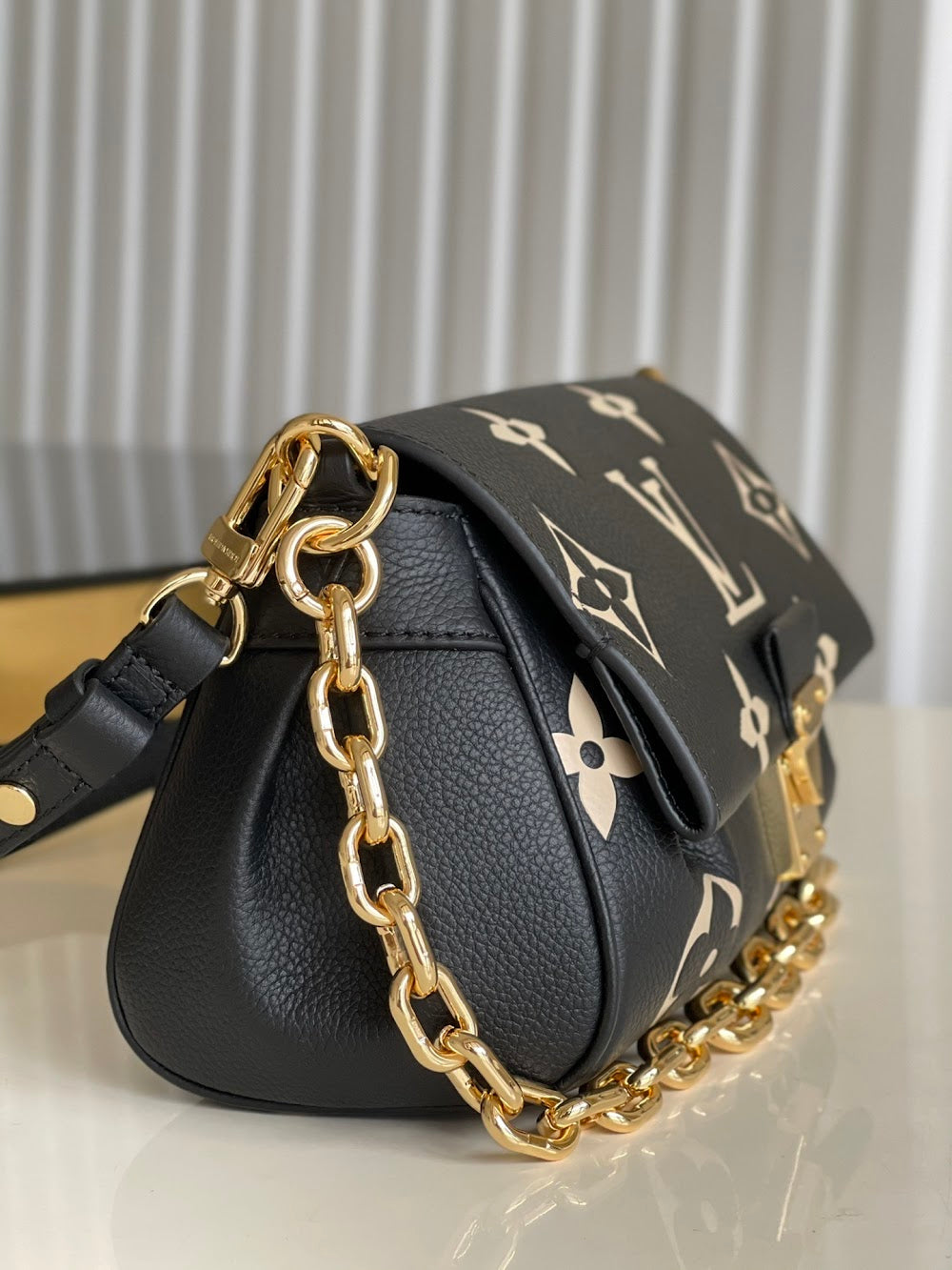 Dragons Bags ln Luxury Bag --96009
