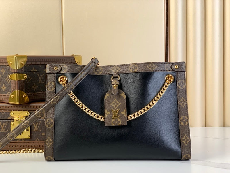 Dragons Bags ln Luxury Bag --58886