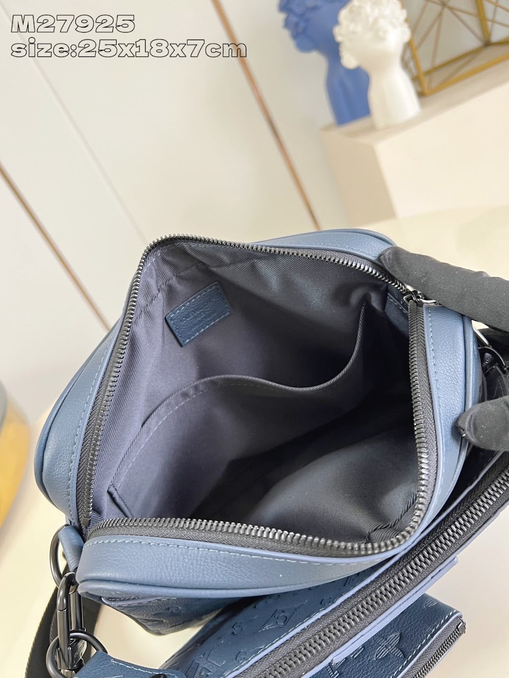 Dragons Bags ln Luxury Bag --97565