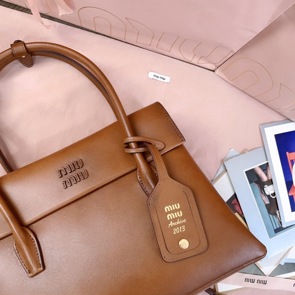 Dragons Bags Miun Miun Luxury Bag --122278