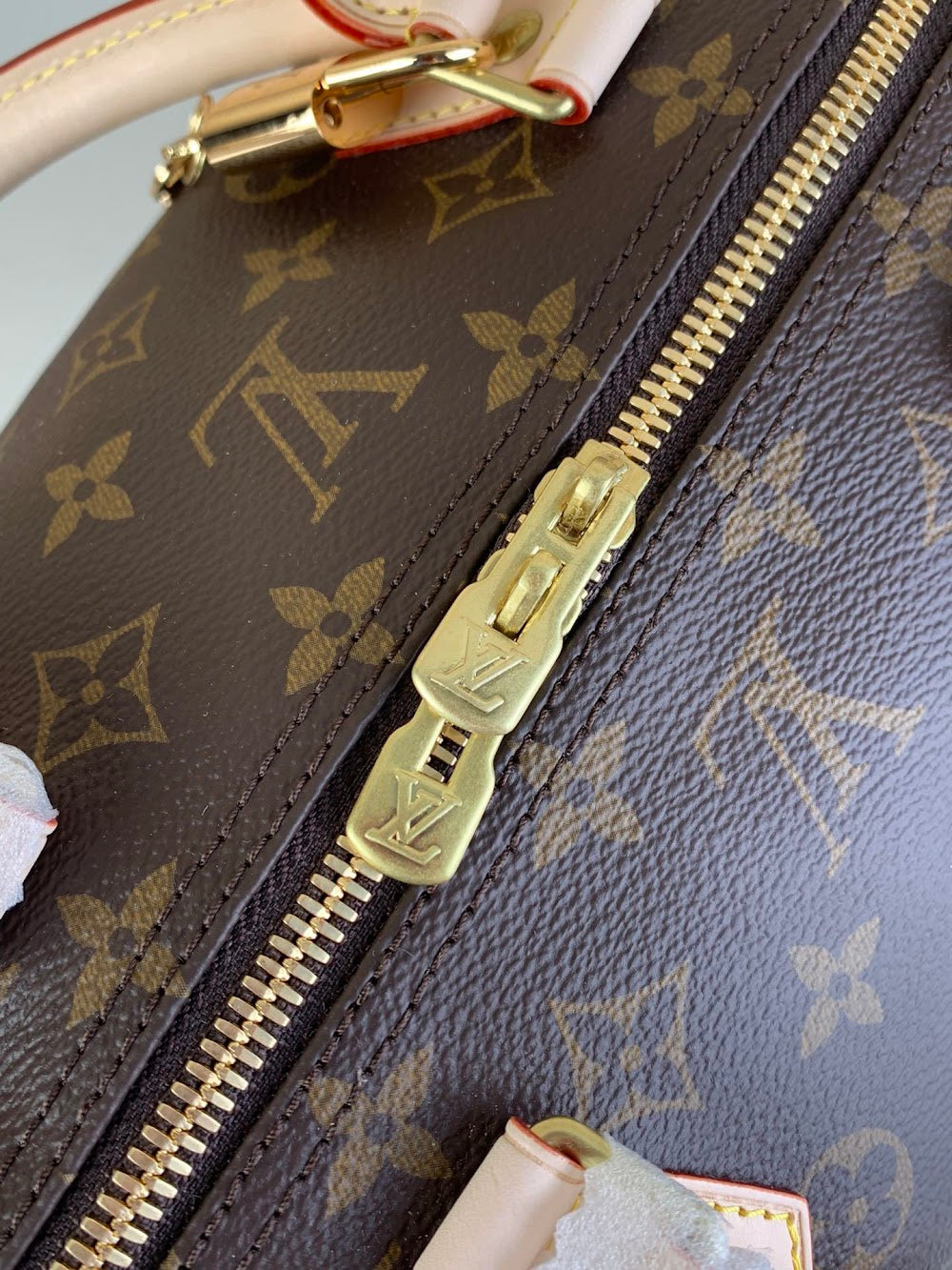 Dragons Bags ln Luxury Bag --67339