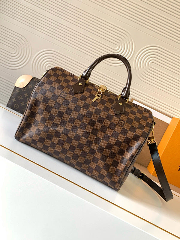Dragons Bags ln Luxury Bag --81569