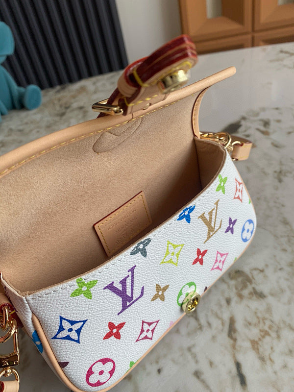 Dragons Bags ln Luxury Bag --81611