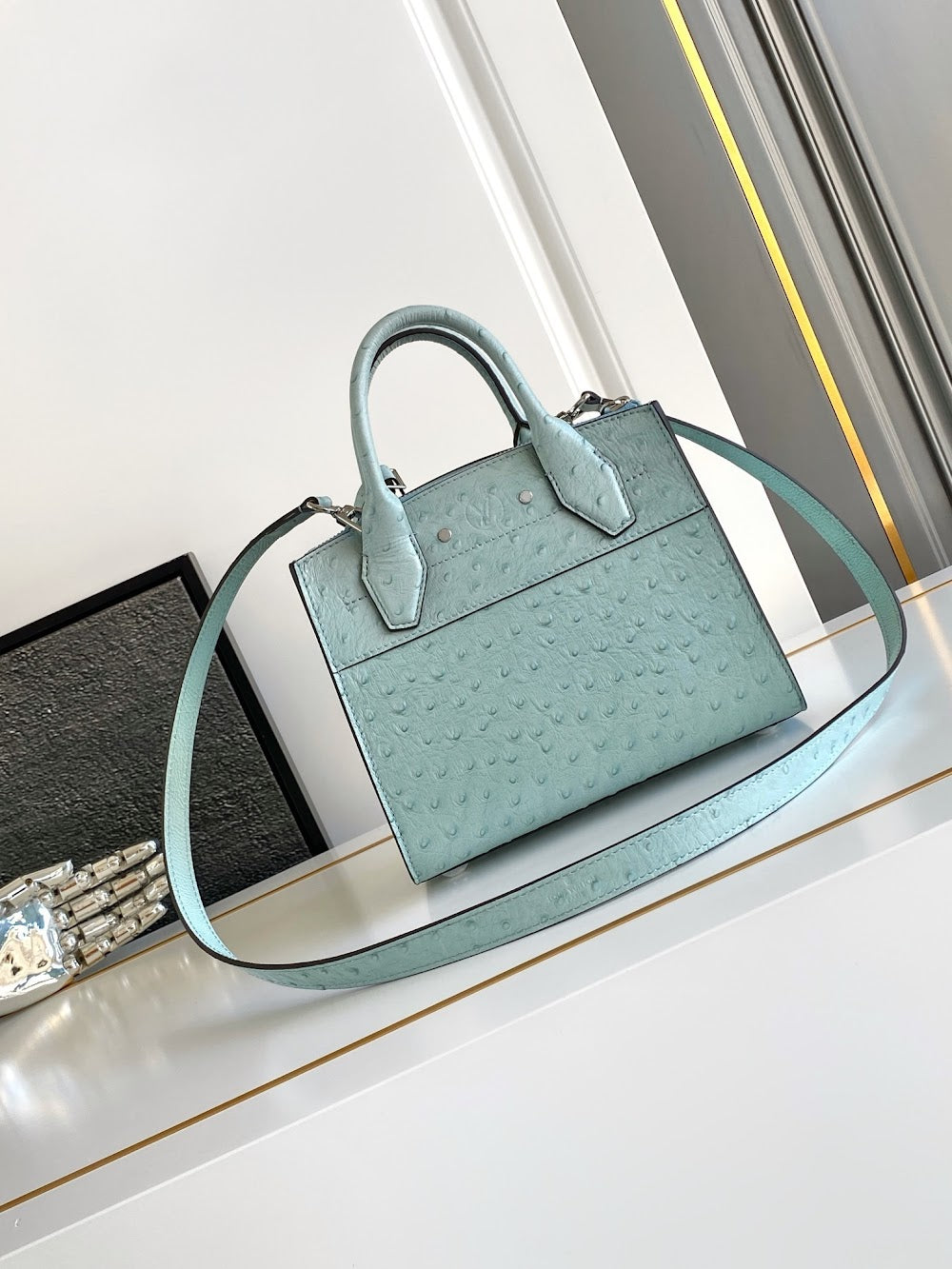 Dragons Bags ln Luxury Bag --96184