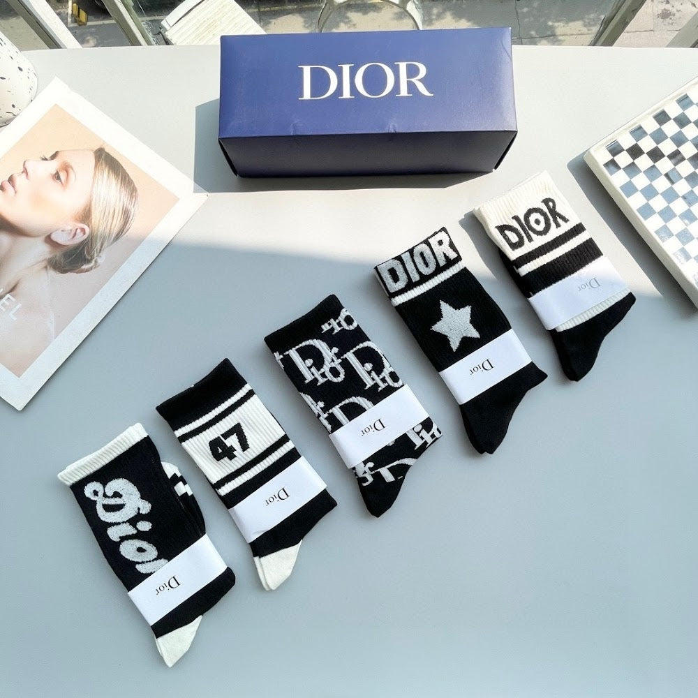 Dragons Bags Premium Luxury Socks --97731