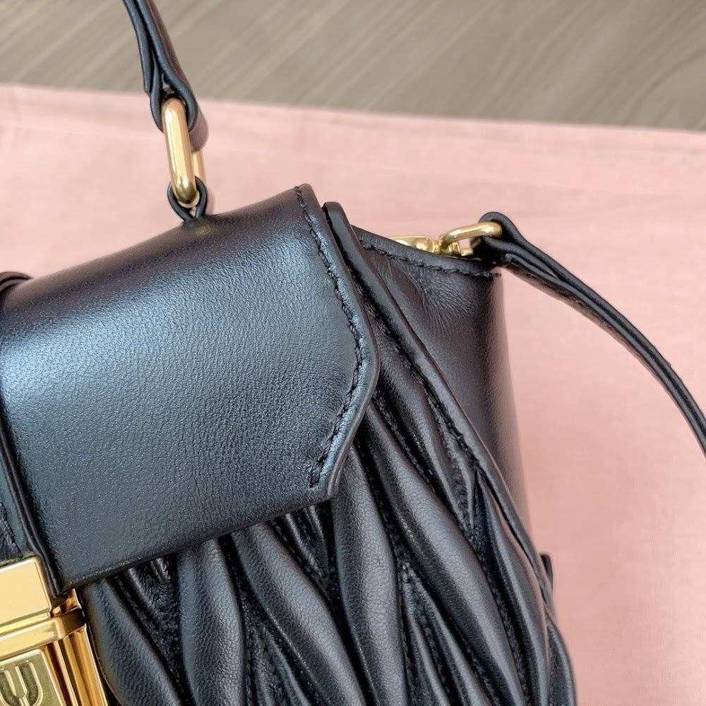 Dragons Bags Miun Miun Luxury Bag --122970