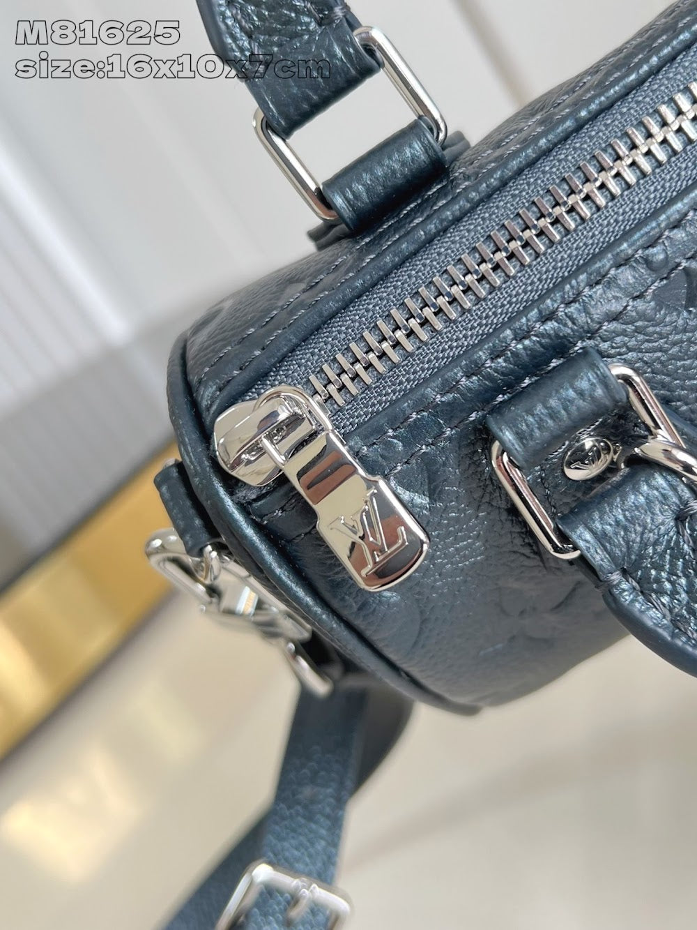 Dragons Bags ln Luxury Bag --97574