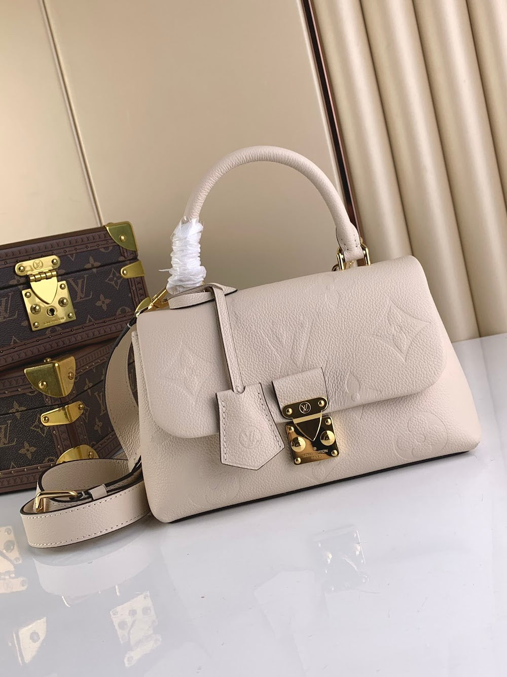 Dragons Bags ln Luxury Bag --60994