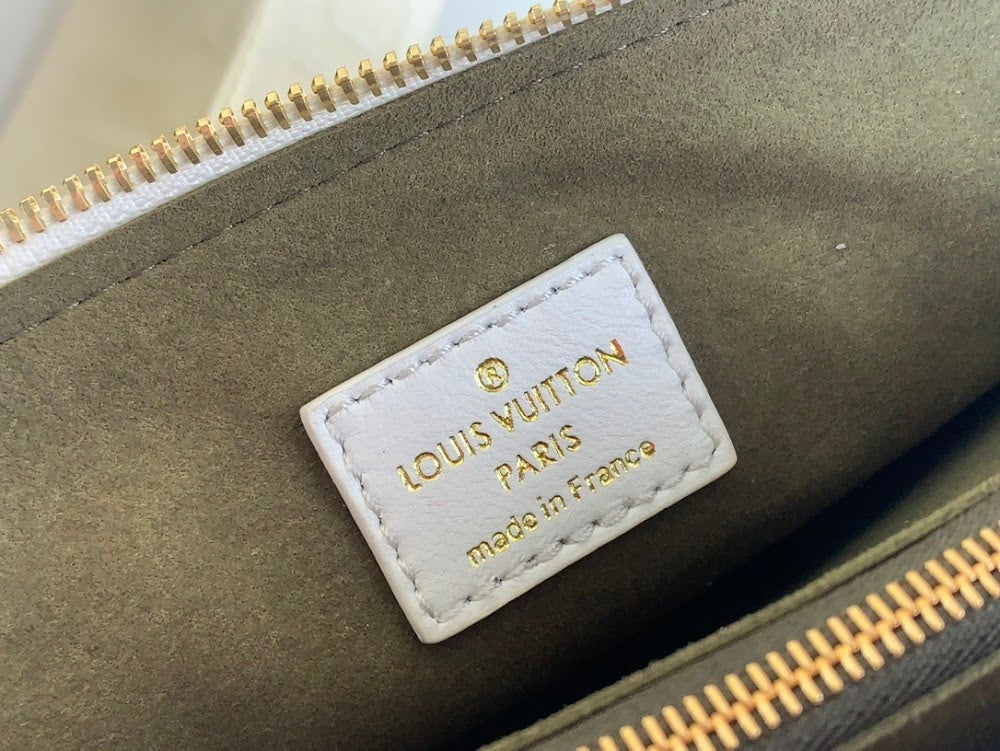 Dragons Bags ln Luxury Bag --67660