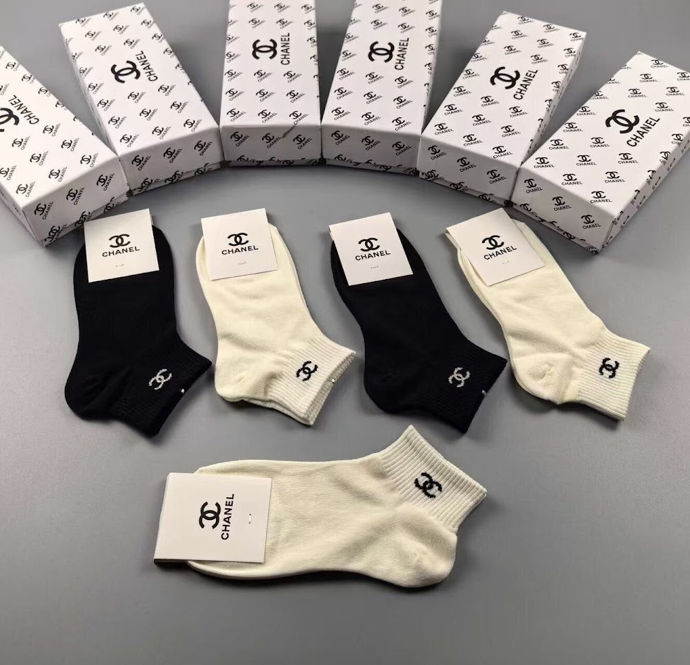 Dragons Bags Premium Luxury Socks --98454