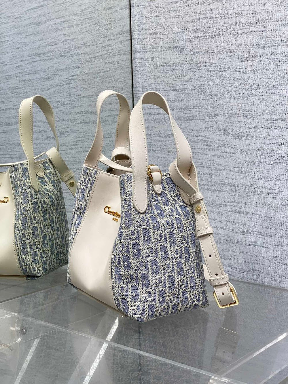 Dragons BagsDiorn Luxury Bag --115599