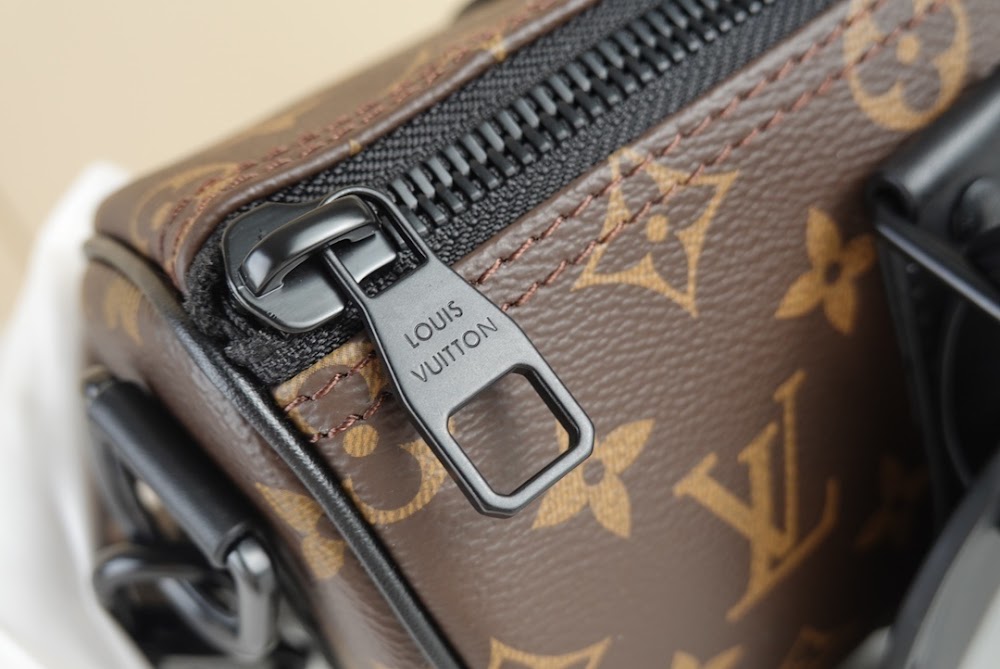 Dragons Bags ln Luxury Bag --61304